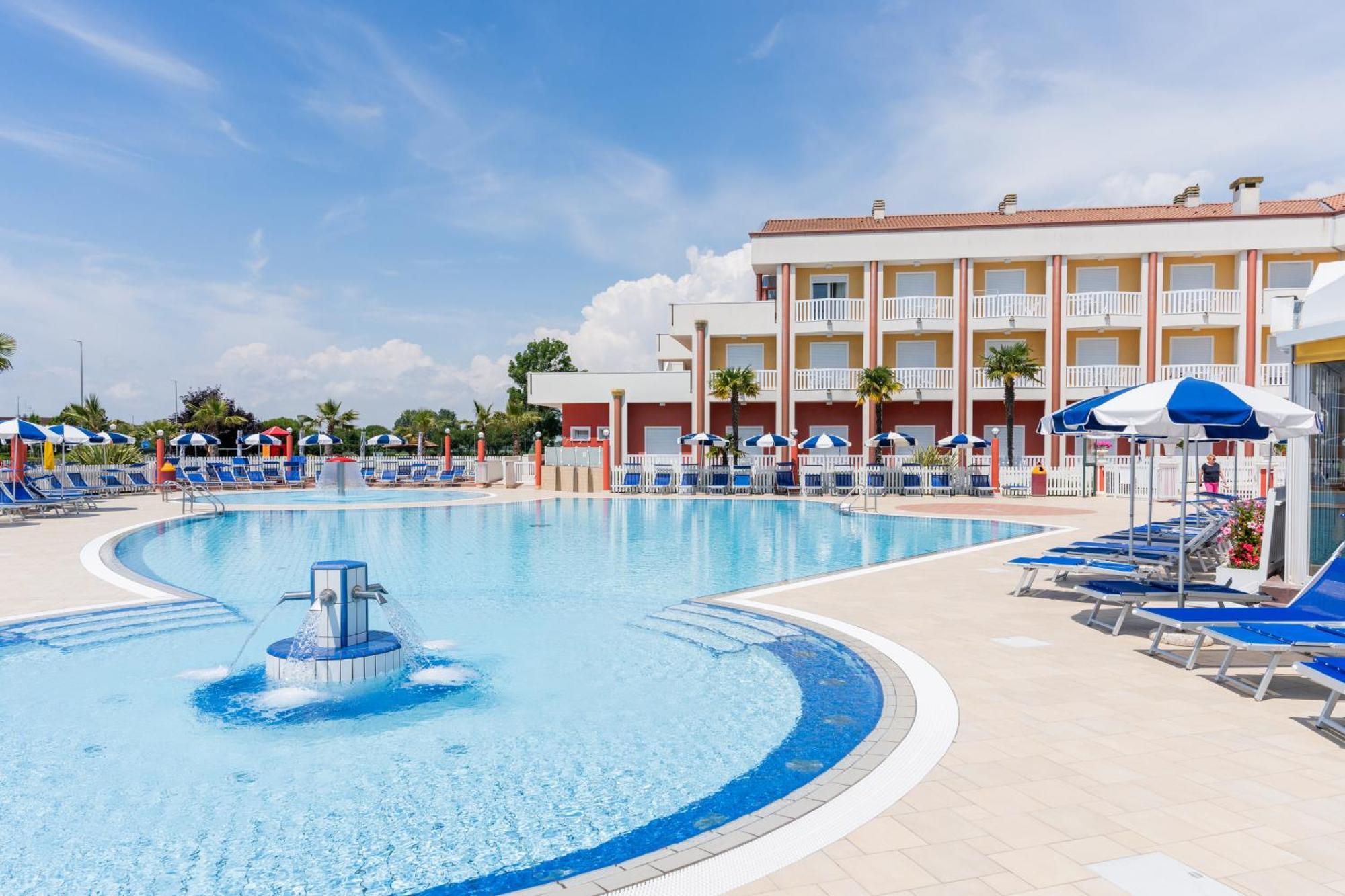 Hotel Olympus Caorle Exterior foto